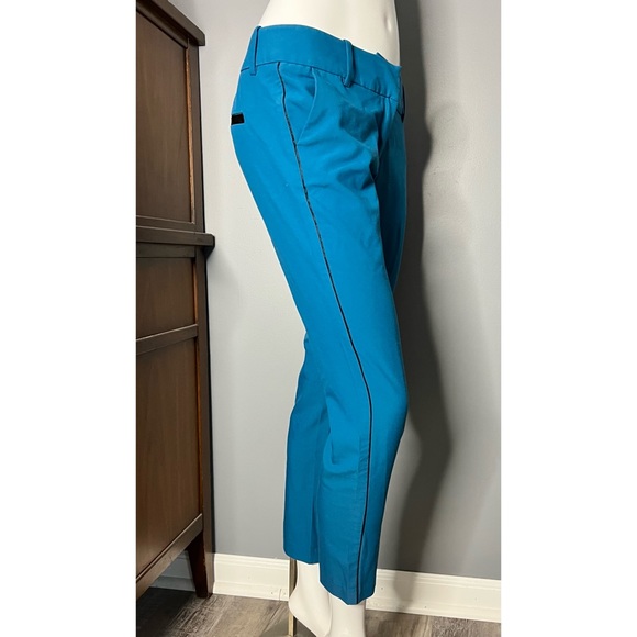 Mossimo : teal stretch capri pants - Picture 2 of 12